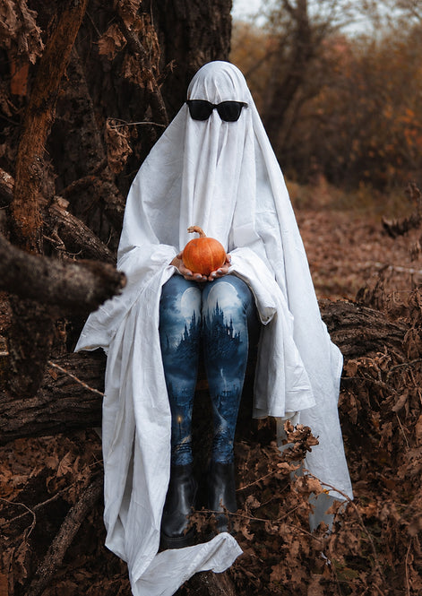 Moonlit Haunted Castle Halloween Patterned Tights H67-10