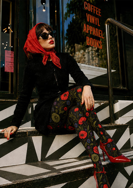 Elegant Poppy Flower Tights Women’s Black Hosiery L68-65